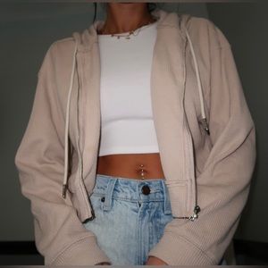 Princess Polly Women’s lightweight, ribbed, beige sweatshirt